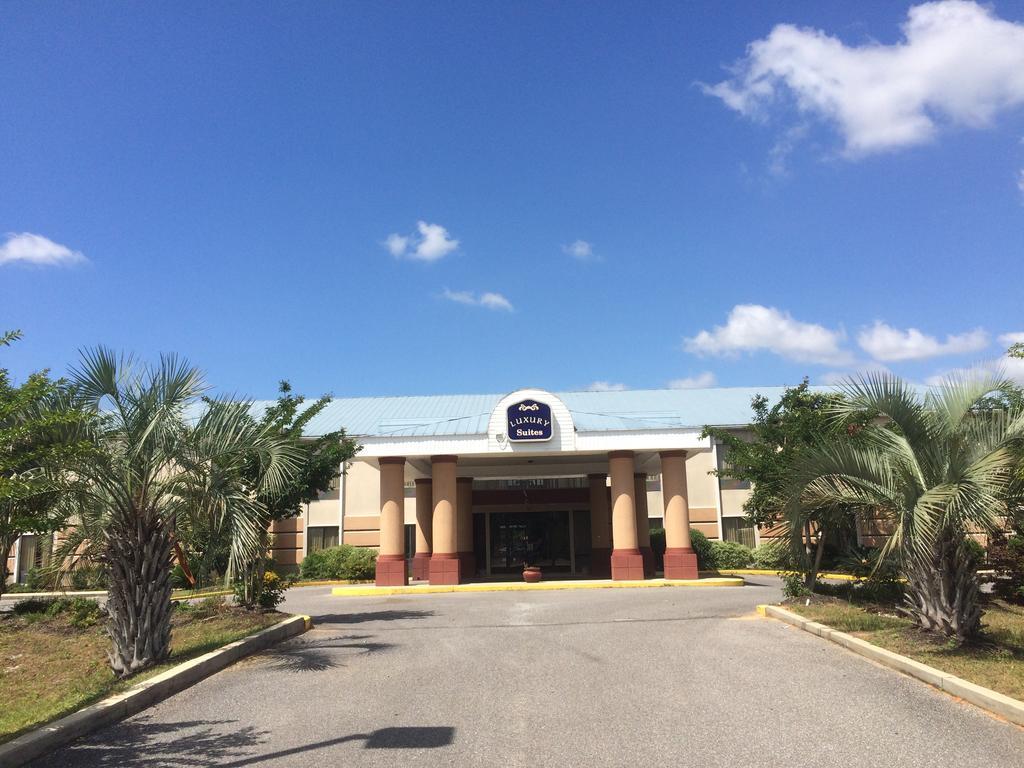 Luxury Suites Ferry Pass Exterior foto
